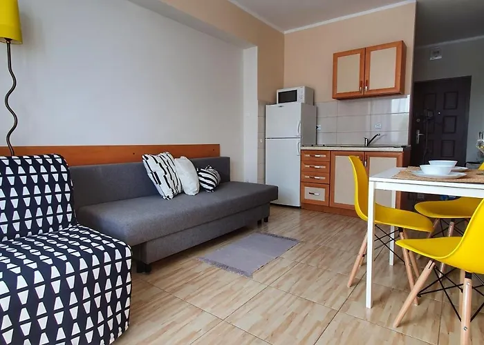 Holidayhomepl Slavia New 600 Z Balkonem Przy Plazy Apartamento Miedzyzdroje